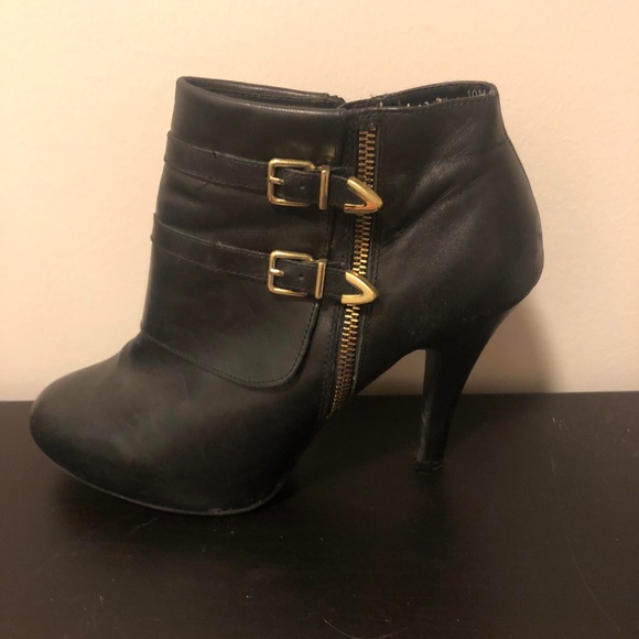 Me Too Black Bootie - Picture 4 of 5